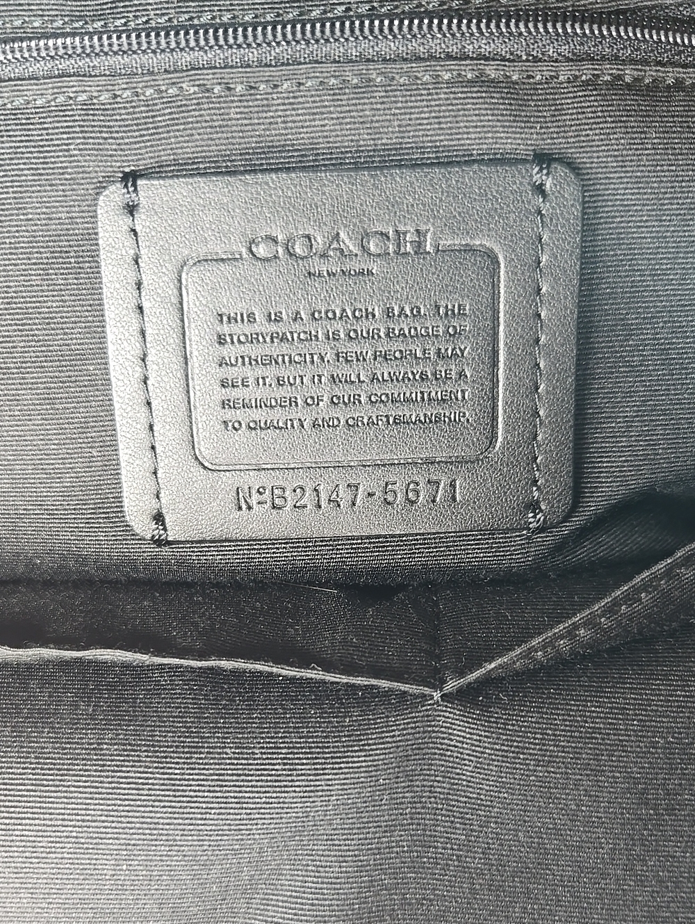 Coach Court Backpack - Picture 3 of 17